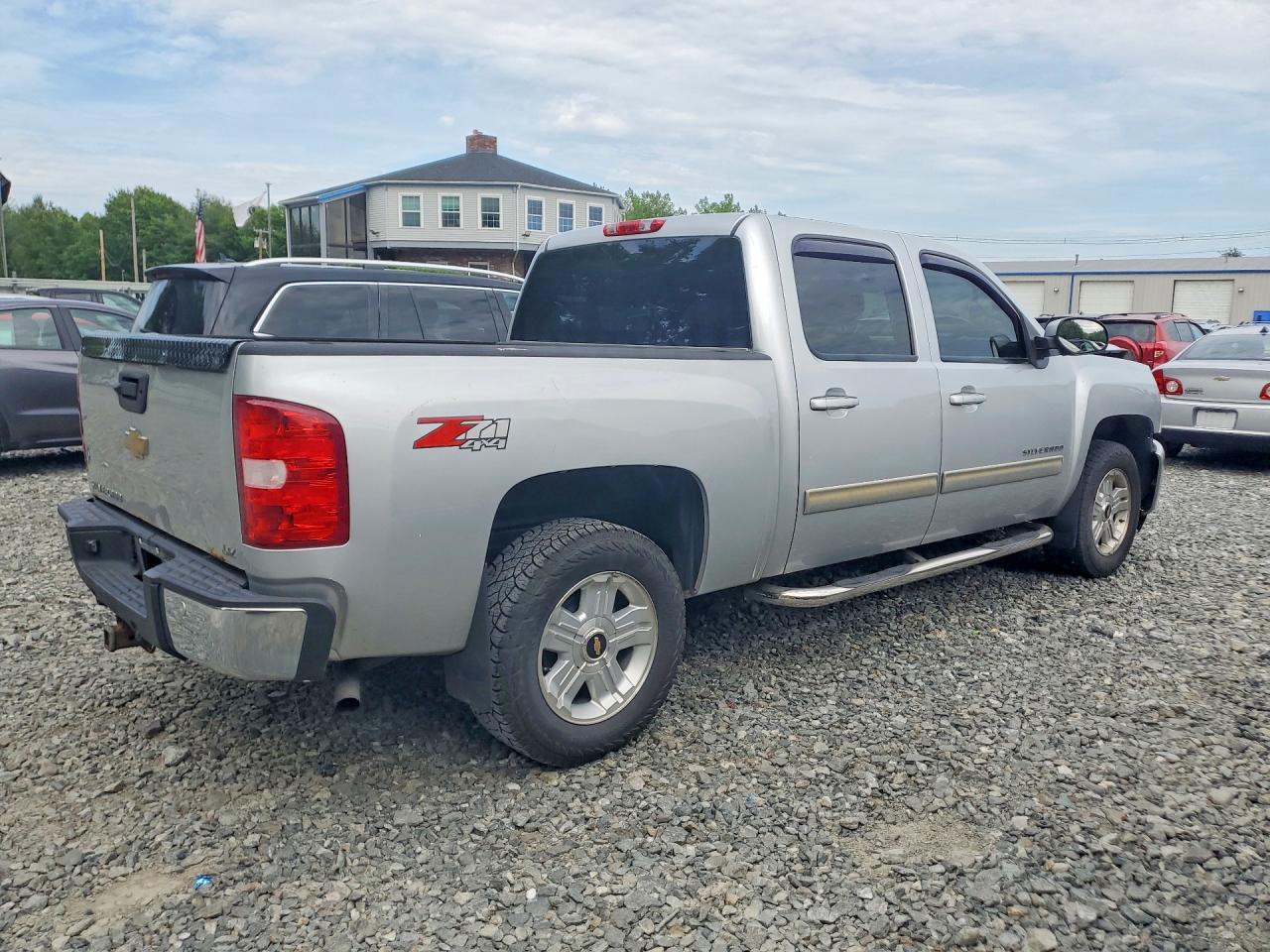 2013 CHEVROLET SILVERADO