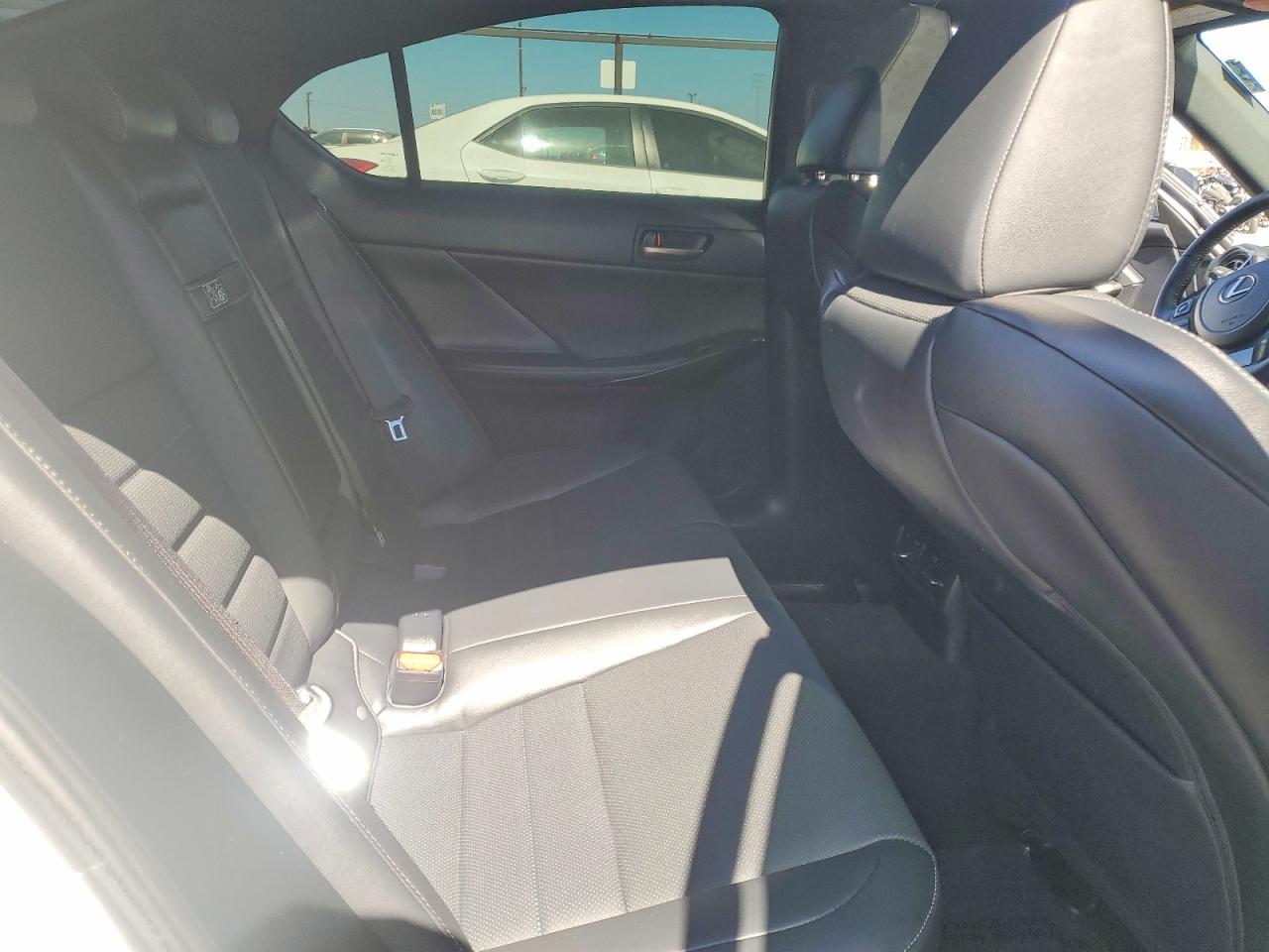 2024 LEXUS IS