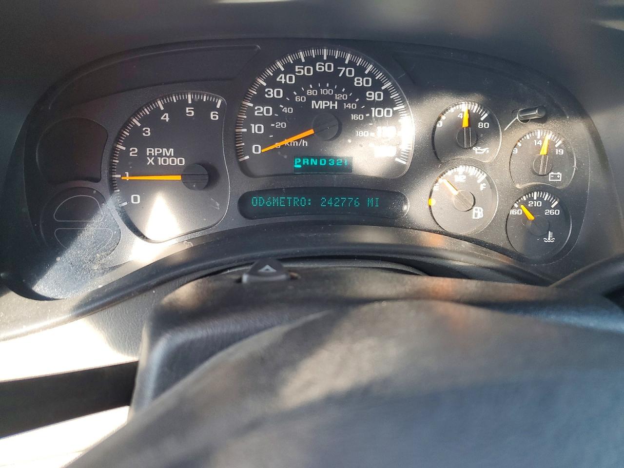 2004 CHEVROLET SILVERADO