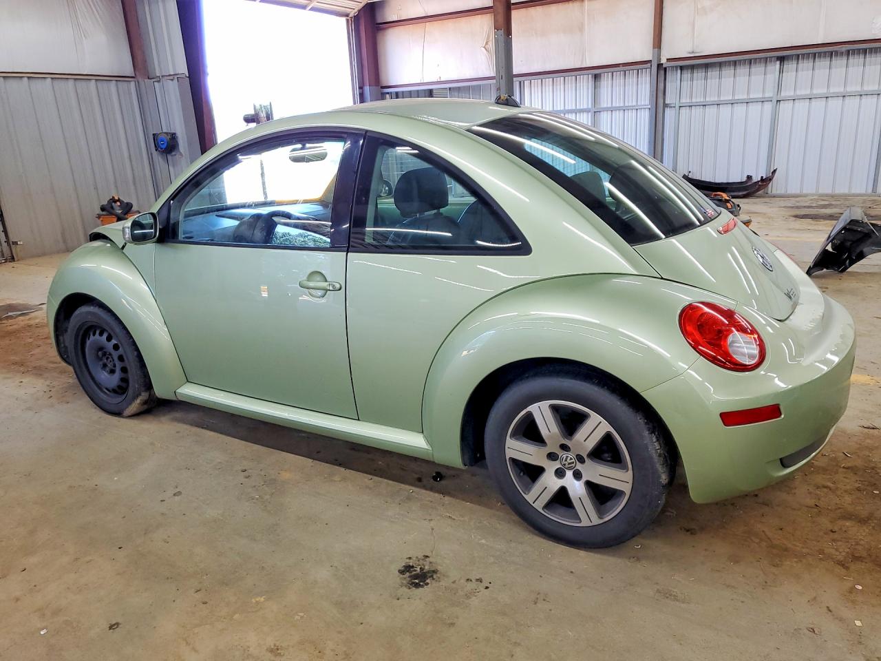 2006 VOLKSWAGEN BEETLE