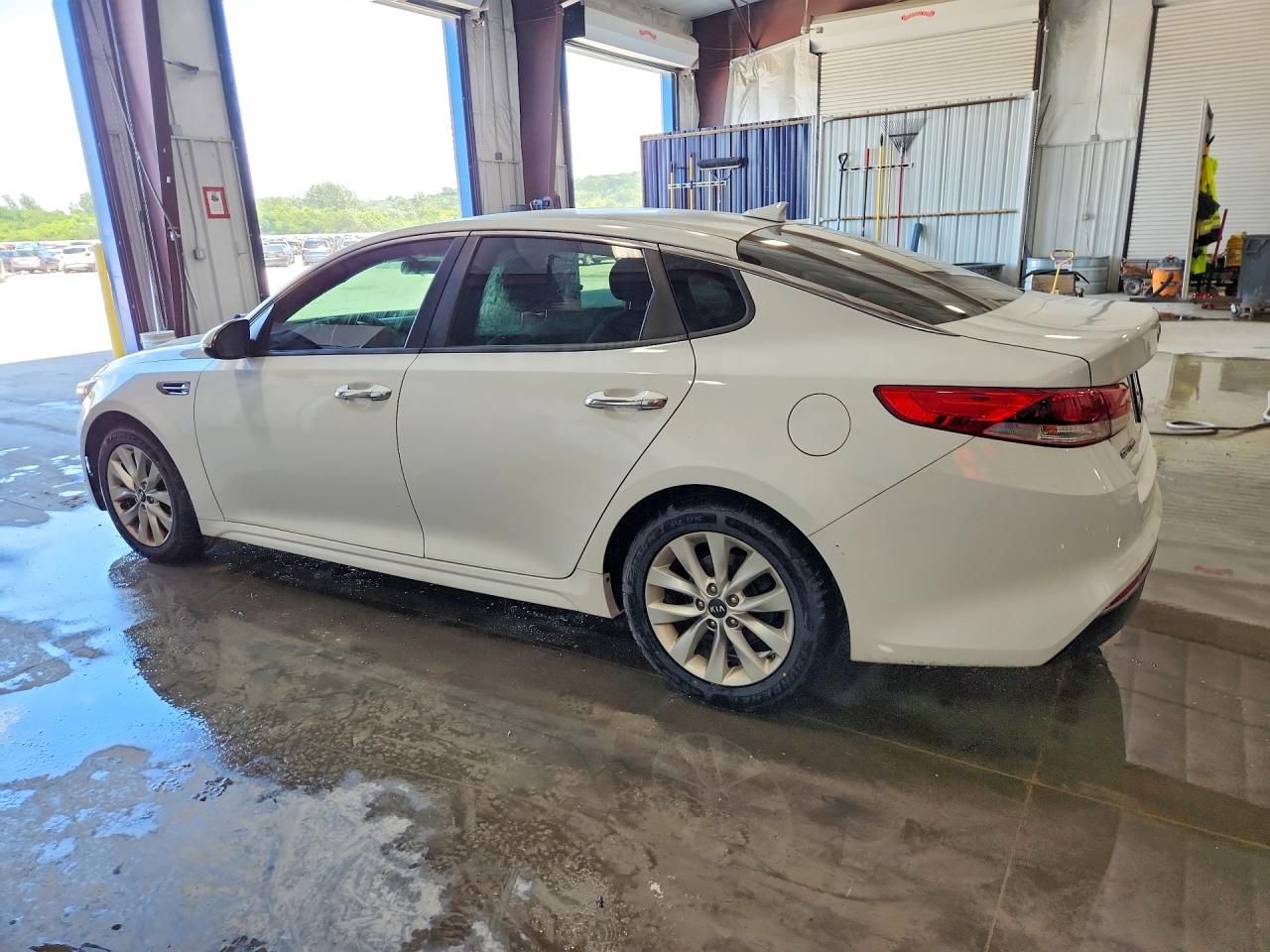 2017 KIA OPTIMA