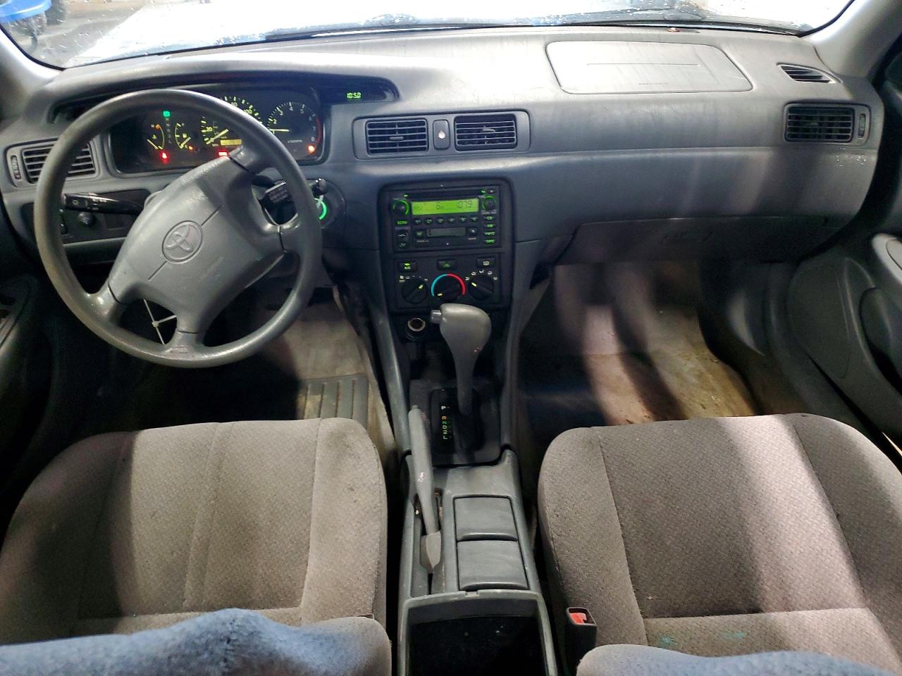 2000 TOYOTA CAMRY
