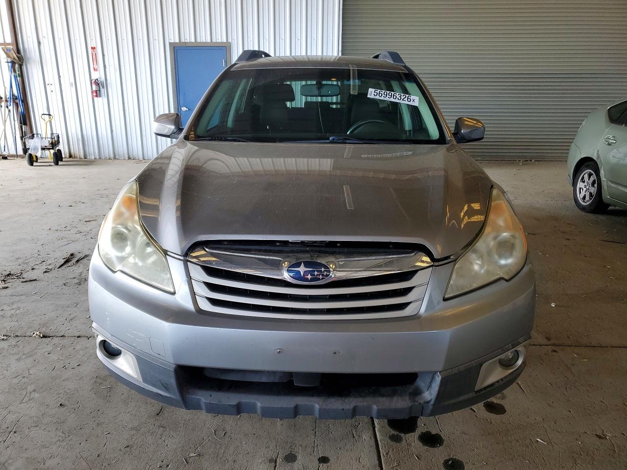 2011 SUBARU OUTBACK