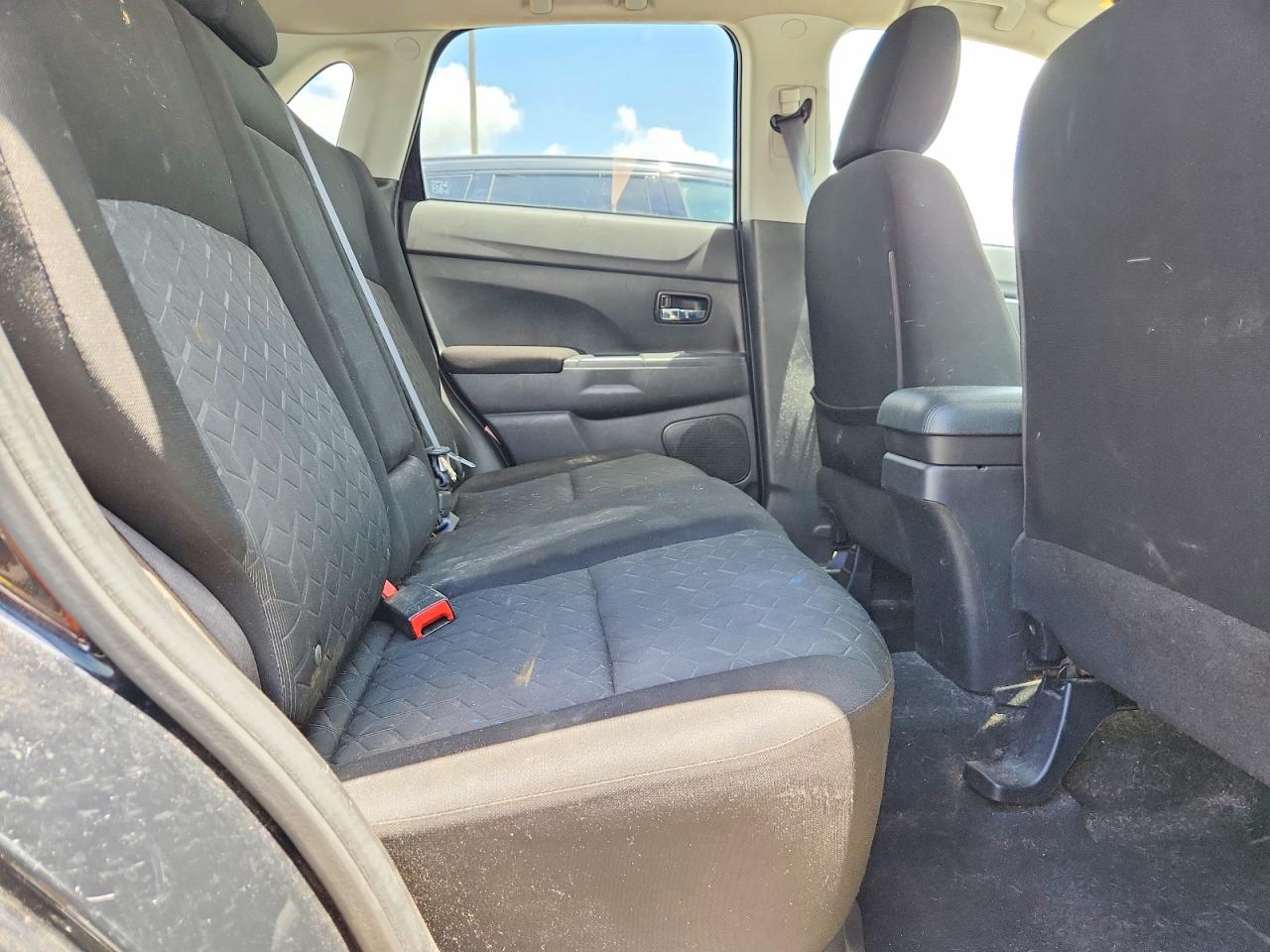 2020 MITSUBISHI OUTLANDER