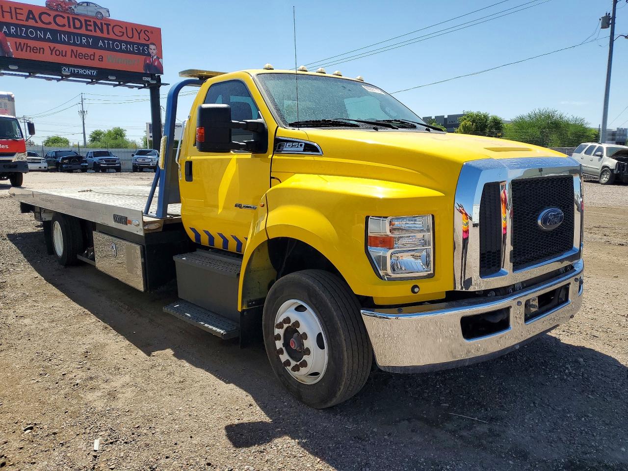2019 FORD F650