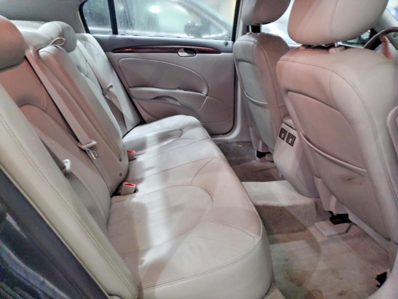 2010 BUICK LUCERNE