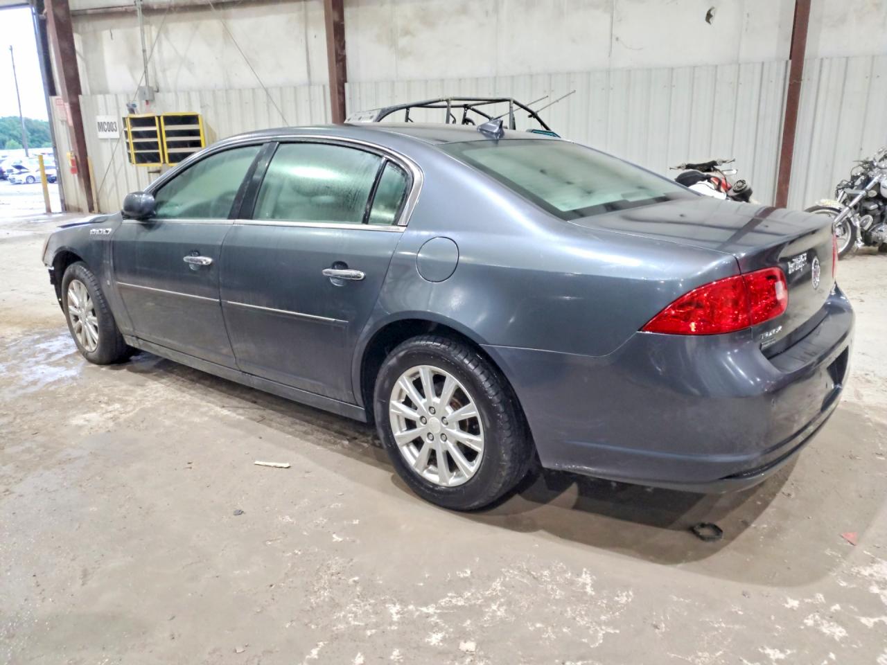 2010 BUICK LUCERNE