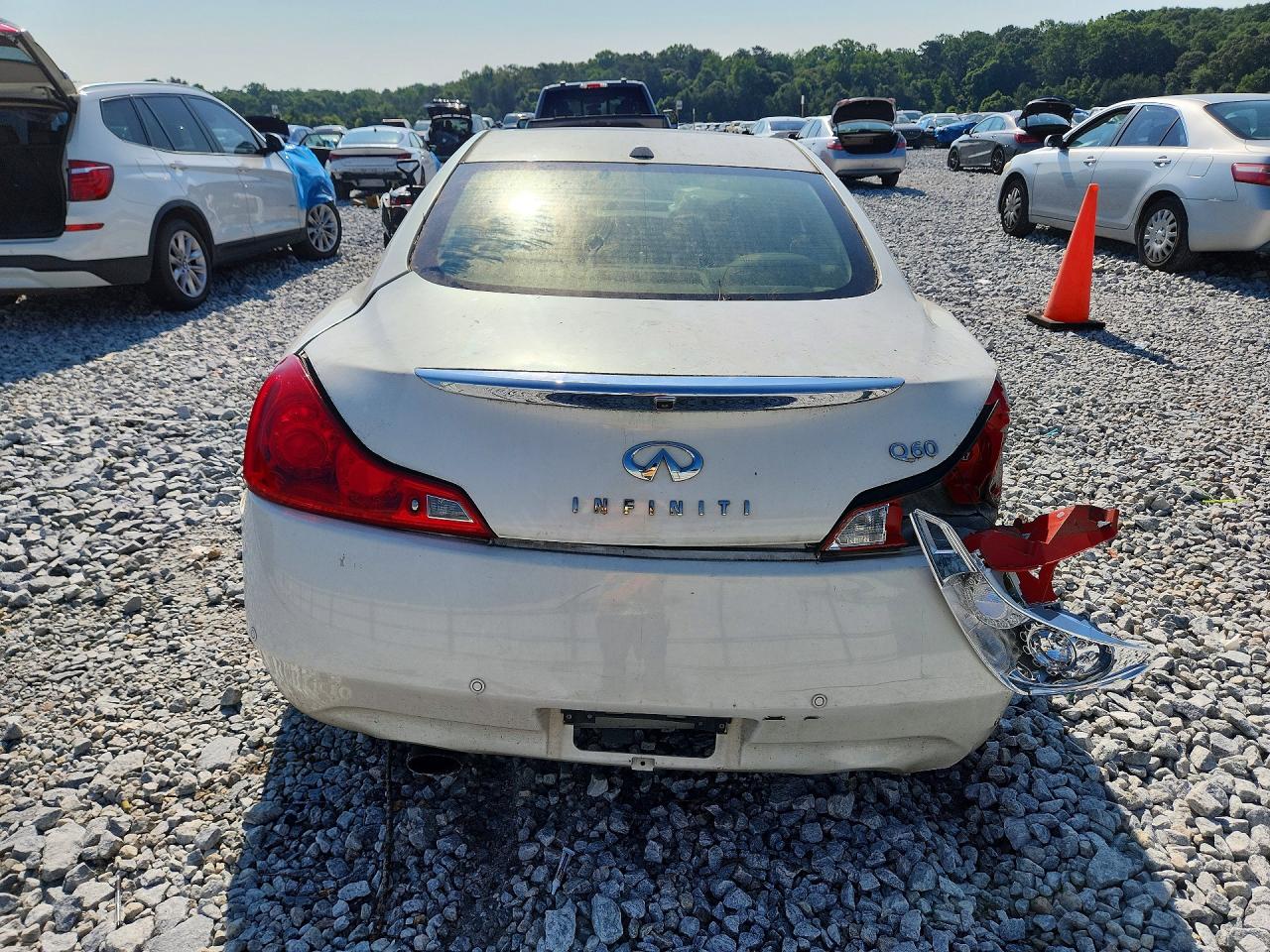 2014 INFINITI Q60