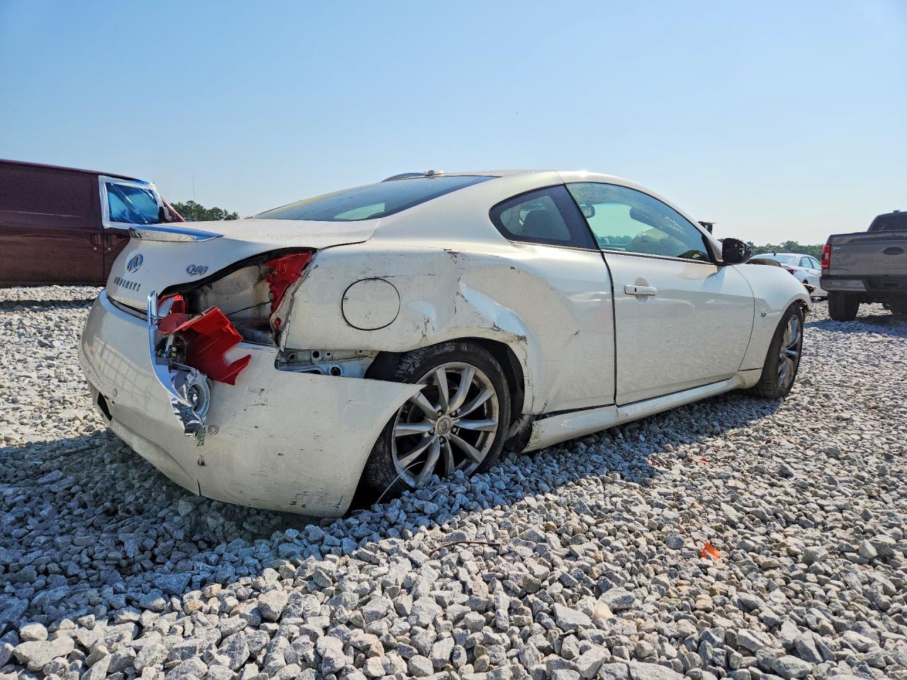 2014 INFINITI Q60