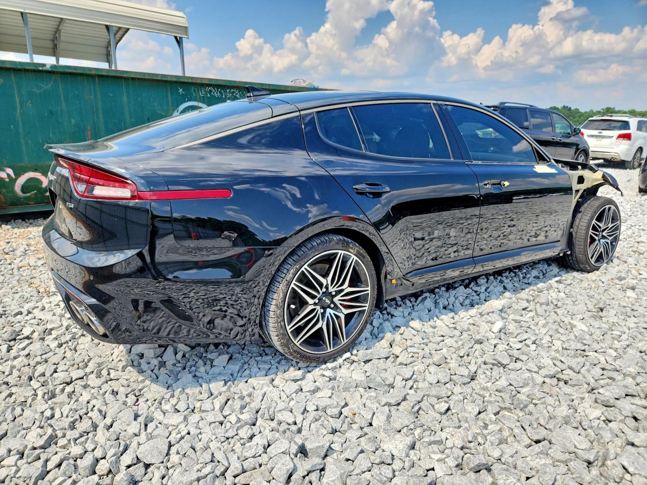 2023 KIA STINGER