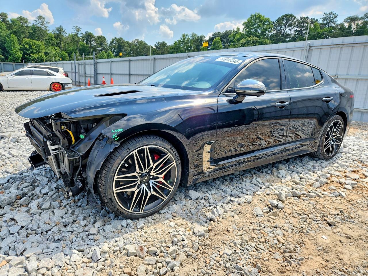 2023 KIA STINGER