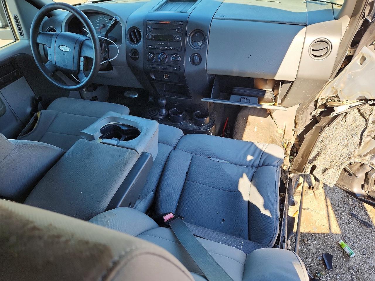 2004 FORD F150