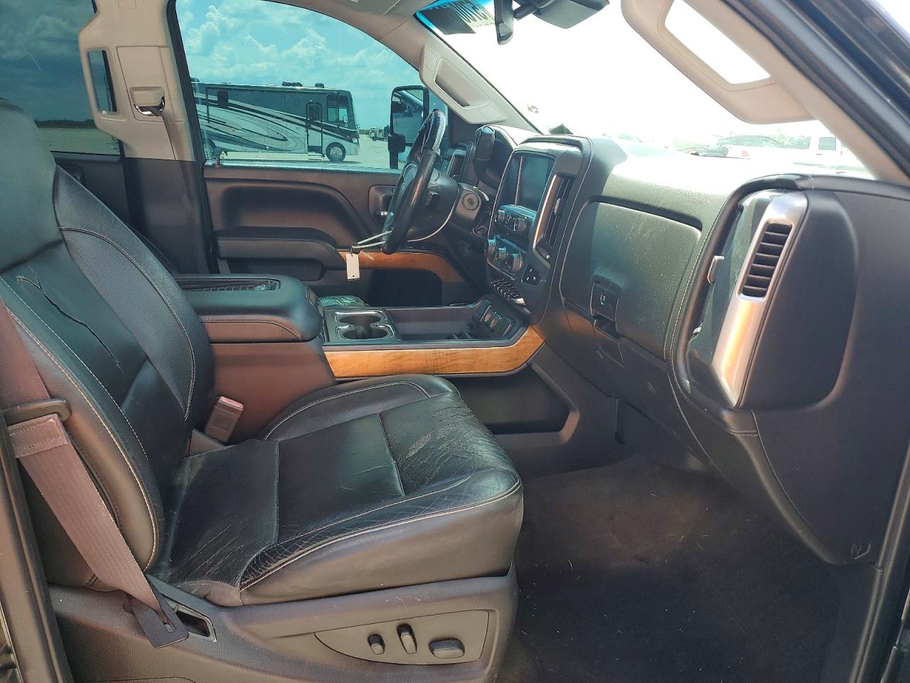 2016 CHEVROLET SILVERADO