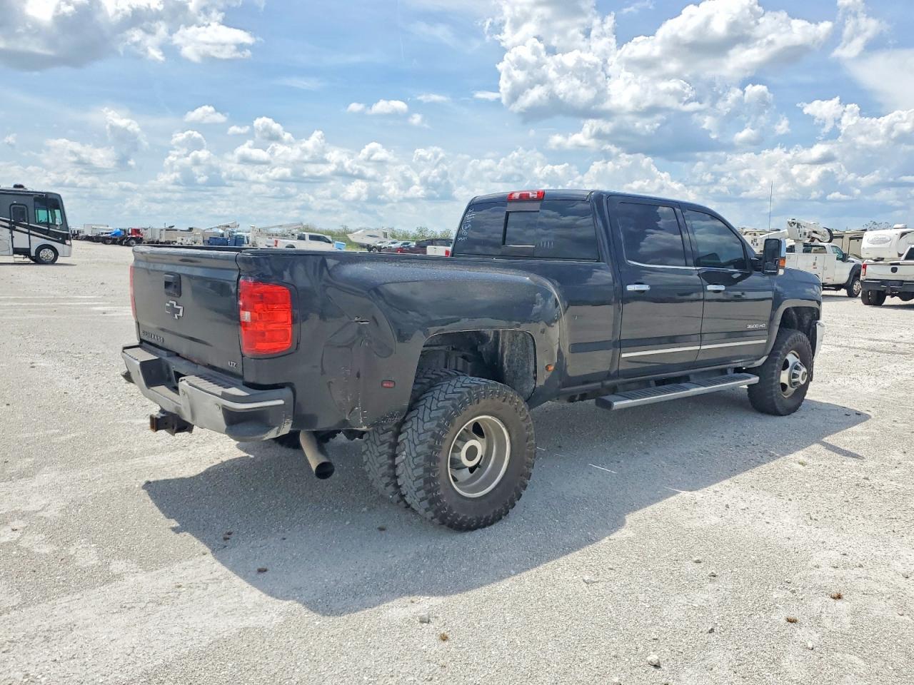 2016 CHEVROLET SILVERADO