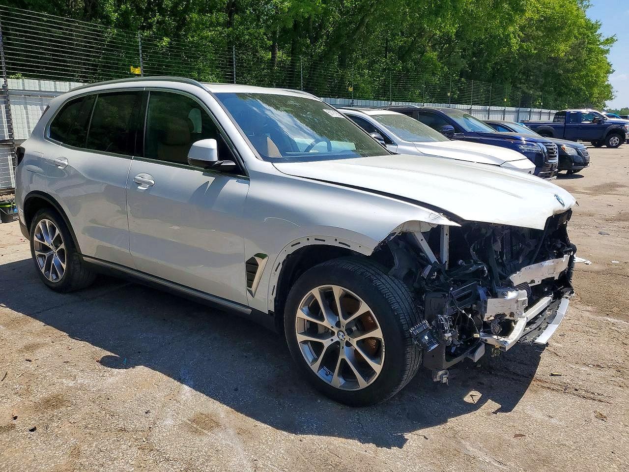 2025 BMW X5