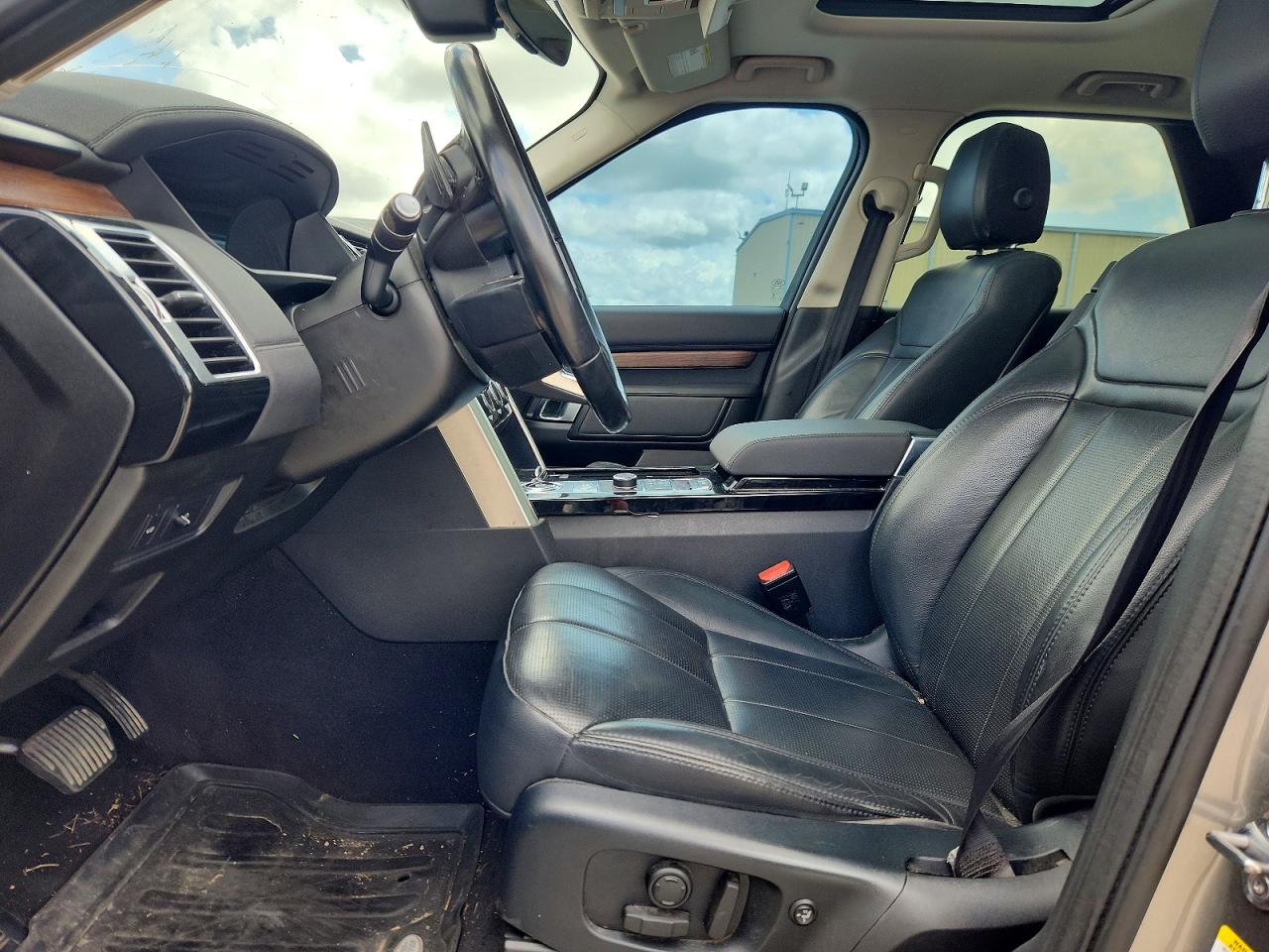 2018 LAND ROVER DISCOVERY