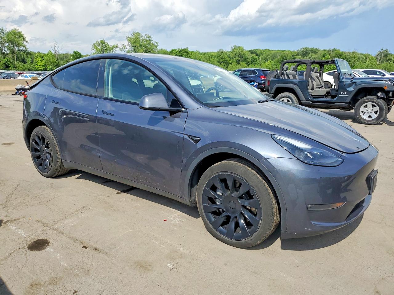 2023 TESLA MODEL Y