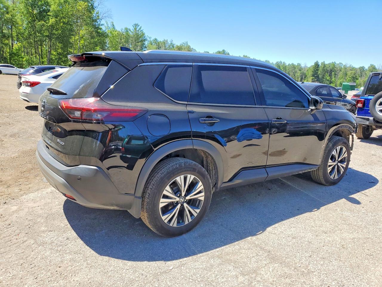 2021 NISSAN ROGUE