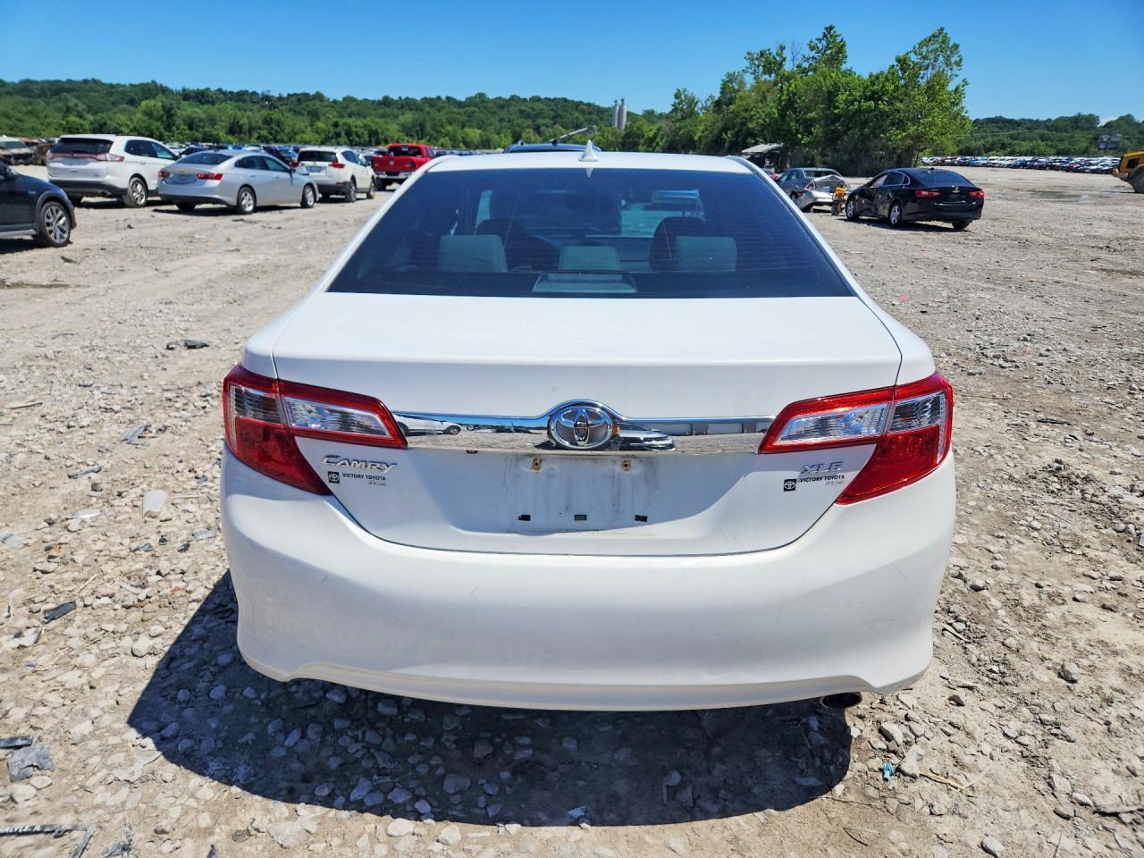 2013 TOYOTA CAMRY