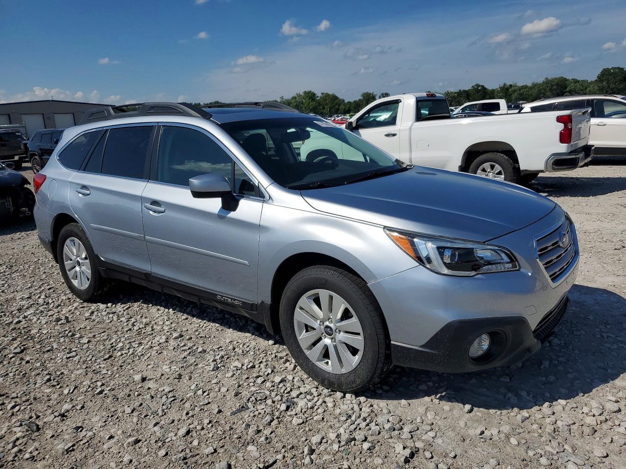 2016 SUBARU OUTBACK
