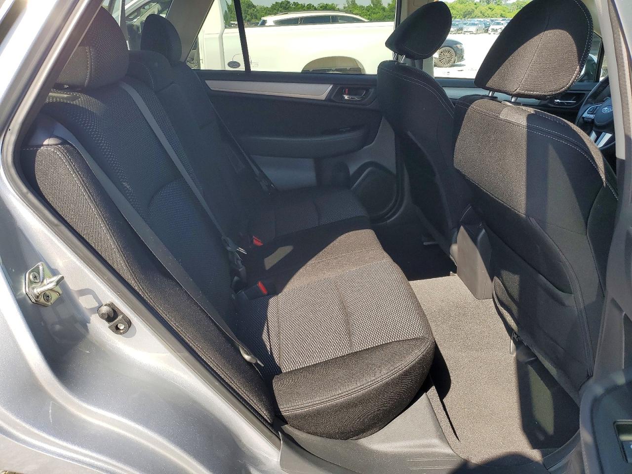 2016 SUBARU OUTBACK