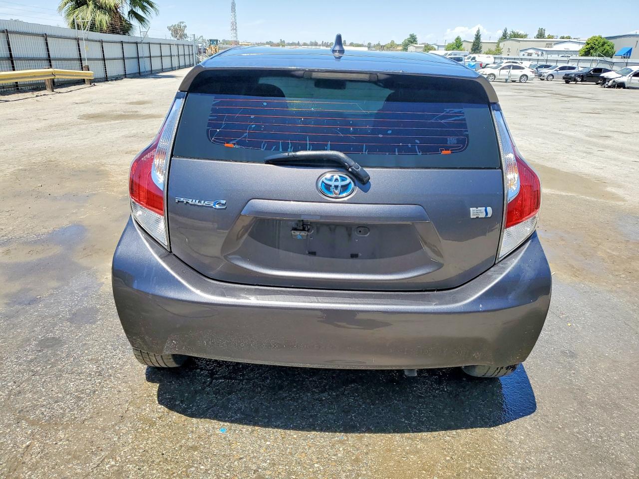 2016 TOYOTA PRIUS
