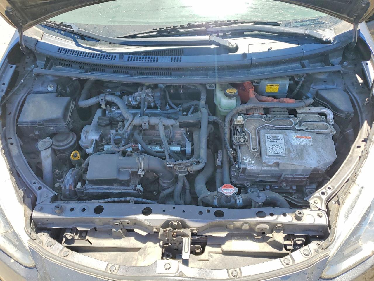 2016 TOYOTA PRIUS