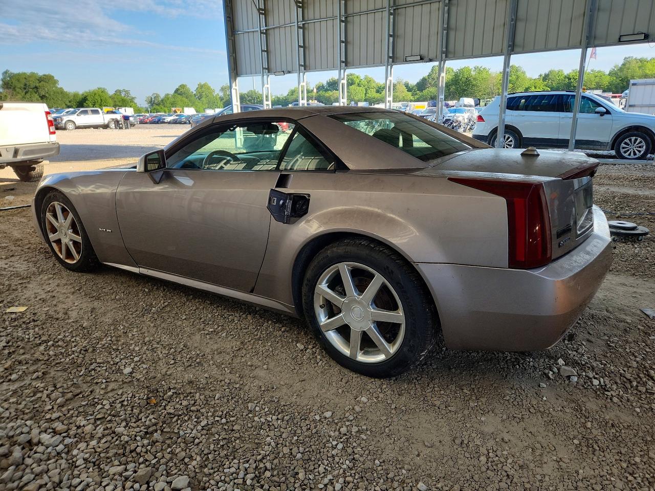 2005 CADILLAC XLR