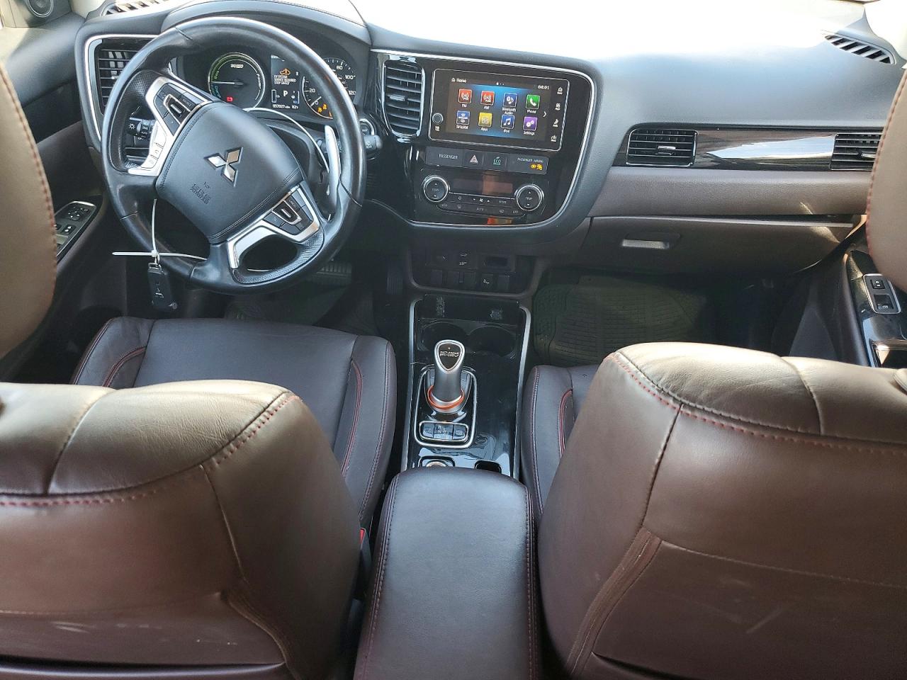2018 MITSUBISHI OUTLANDER
