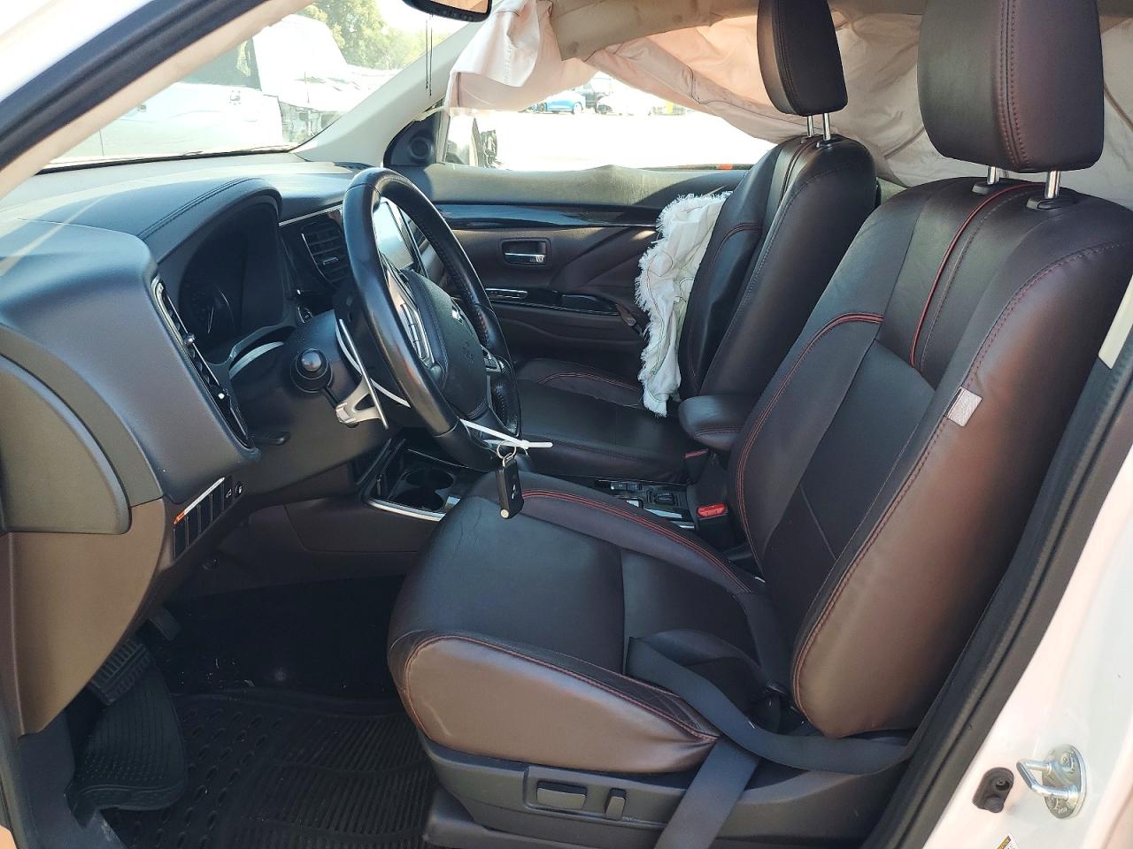 2018 MITSUBISHI OUTLANDER