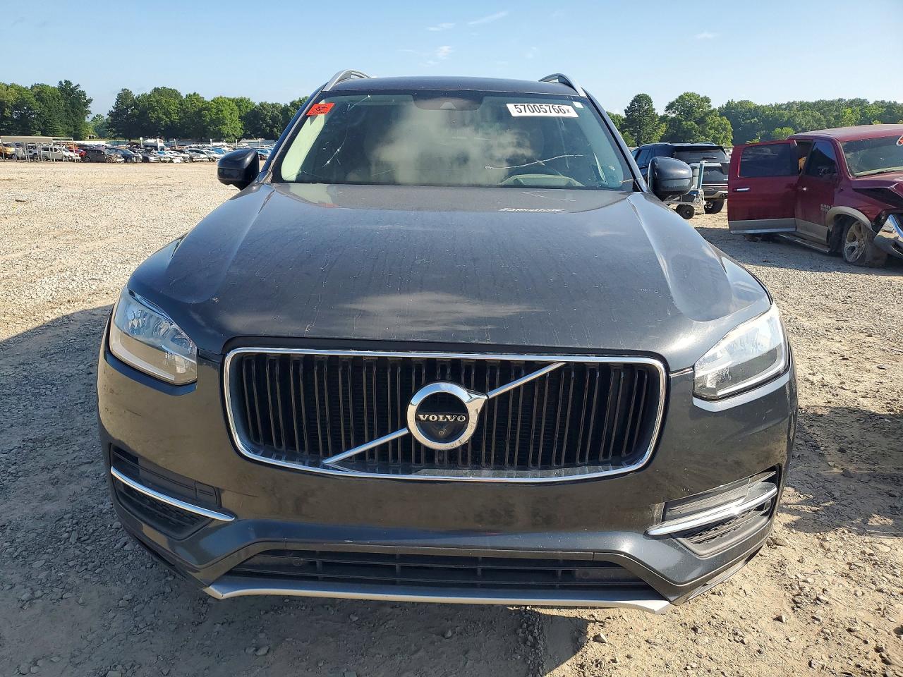 2016 VOLVO XC90
