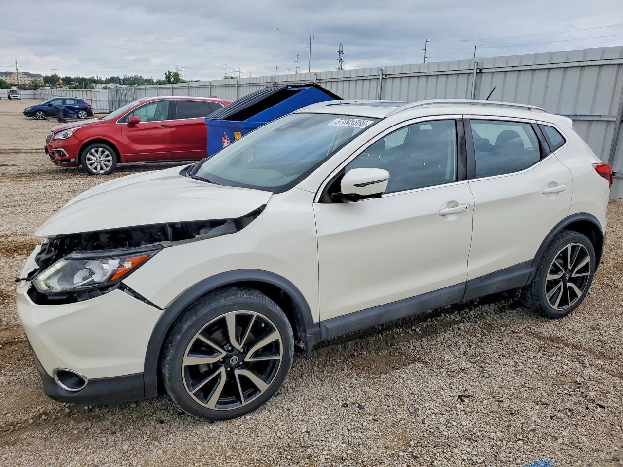 2017 NISSAN ROGUE