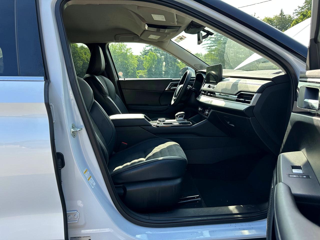 2025 MITSUBISHI OUTLANDER