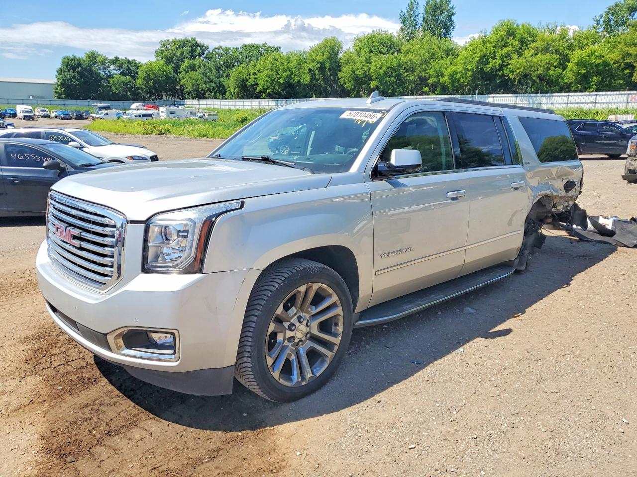 2017 GMC YUKON
