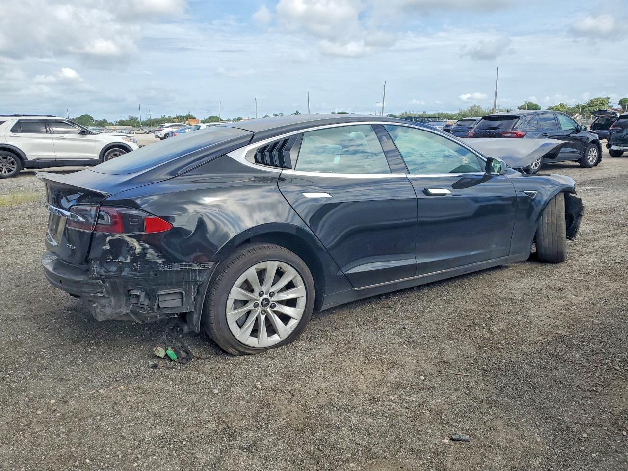 2018 TESLA MODEL S