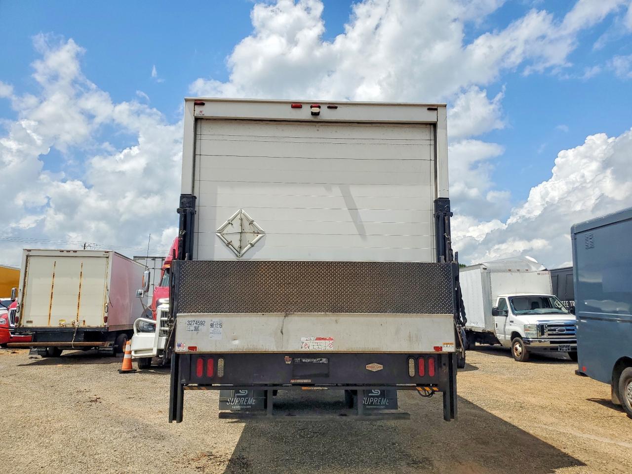 2017 FORD F750