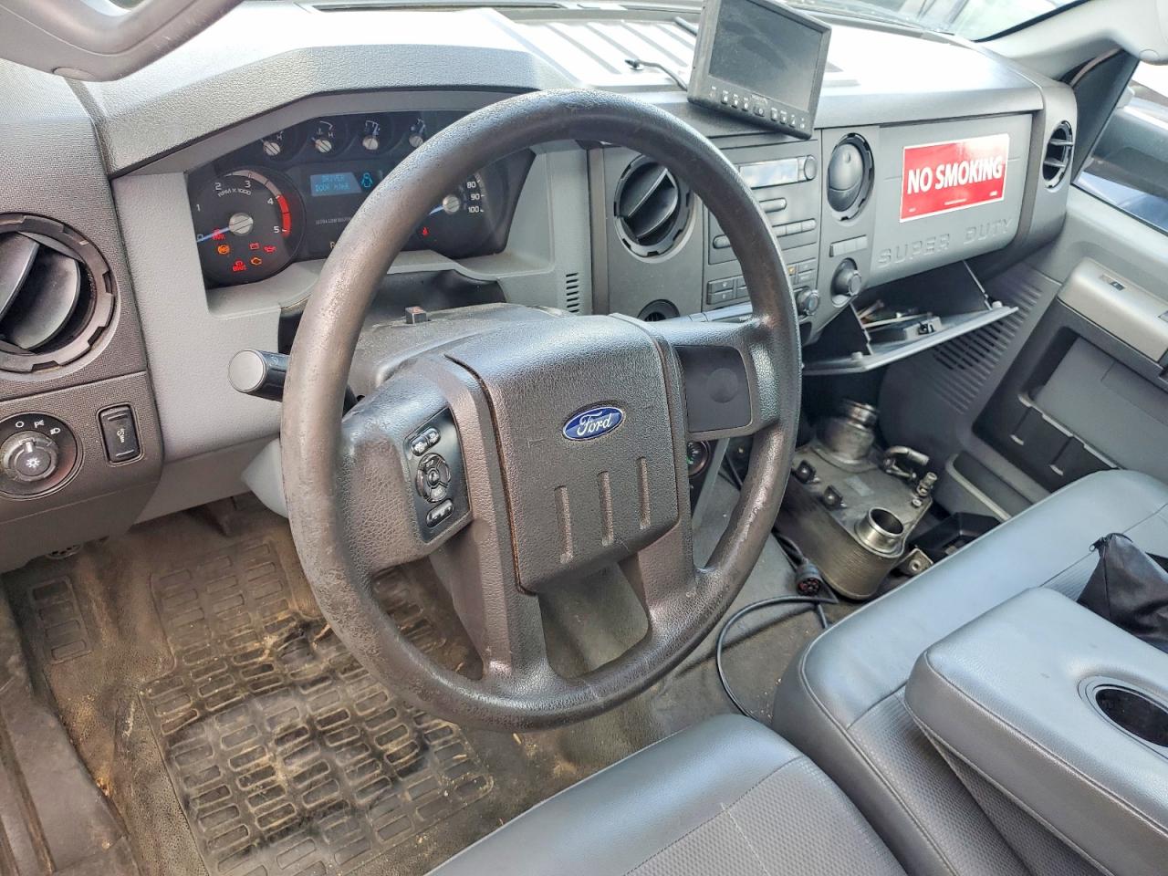 2017 FORD F750