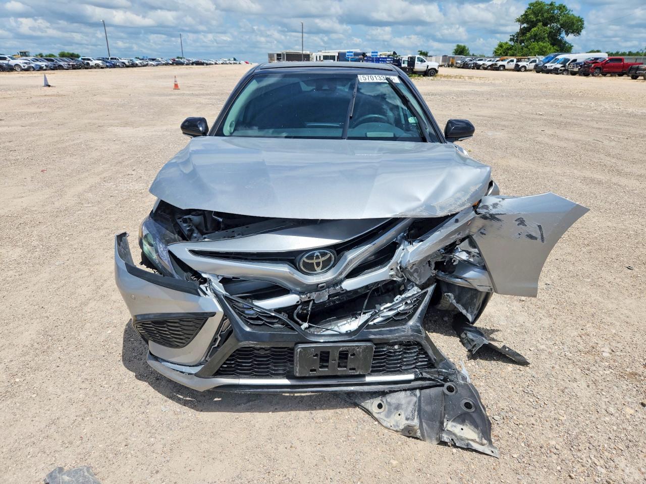2024 TOYOTA CAMRY