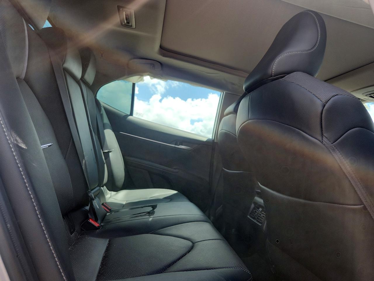 2024 TOYOTA CAMRY