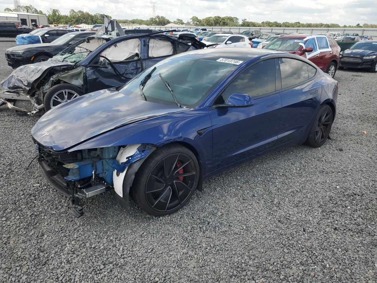 2025 TESLA MODEL 3