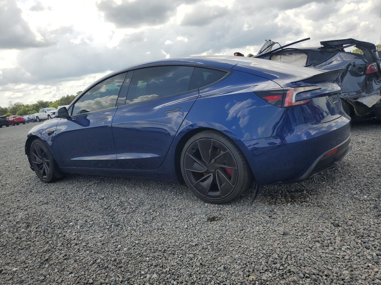 2025 TESLA MODEL 3