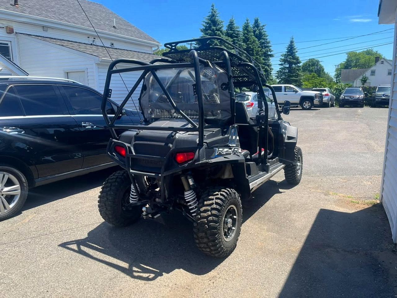 2014 POLARIS SIDEBYSIDE