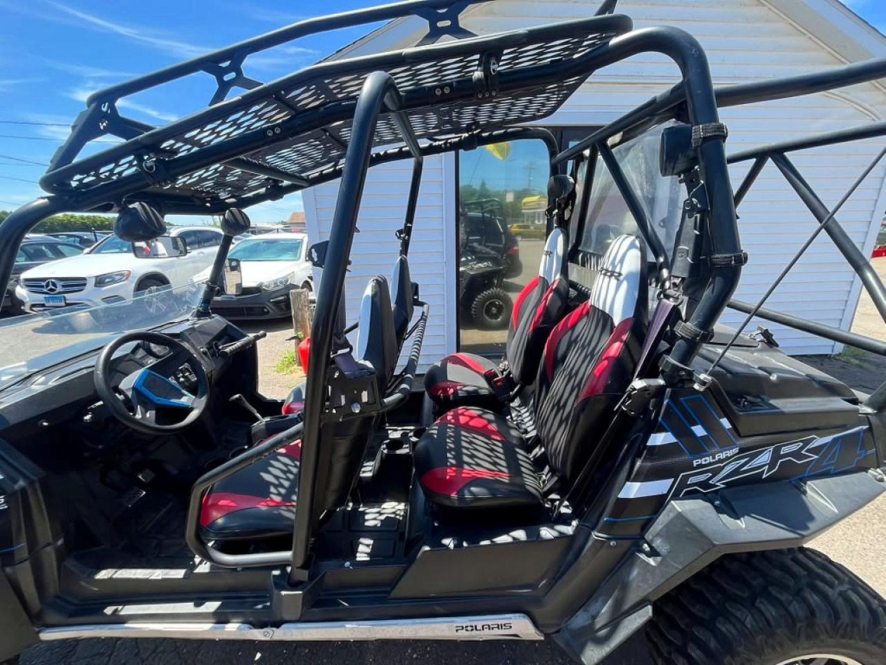 2014 POLARIS SIDEBYSIDE