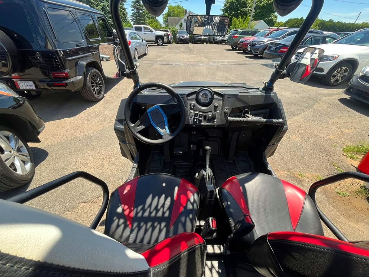 2014 POLARIS SIDEBYSIDE