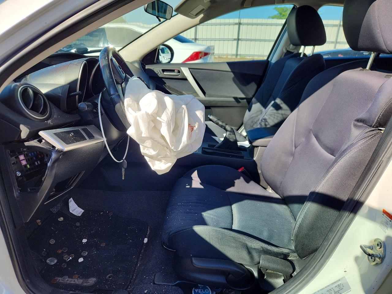 2010 MAZDA MAZDA3