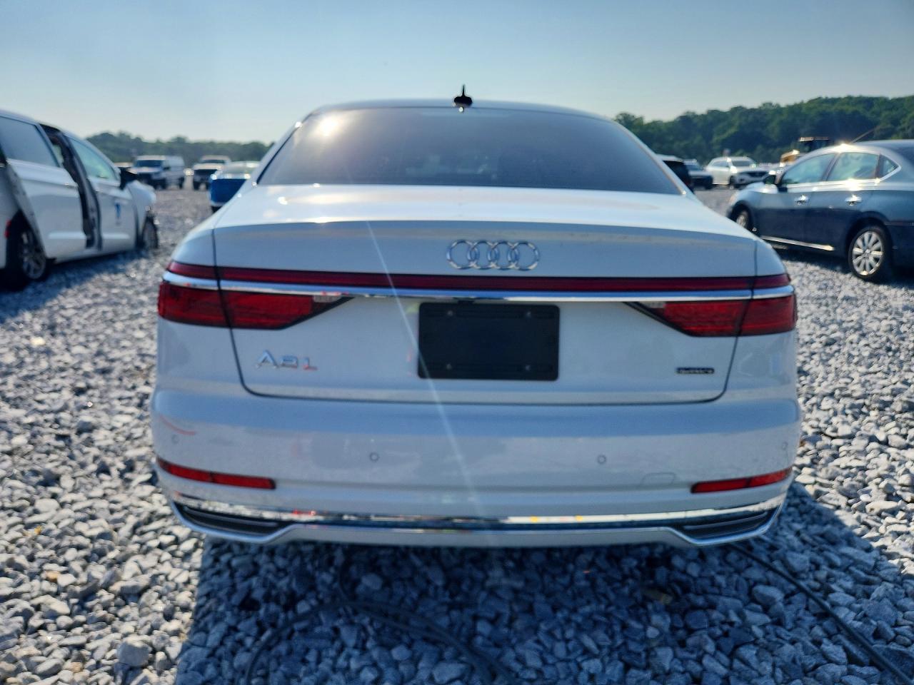 2020 AUDI A8