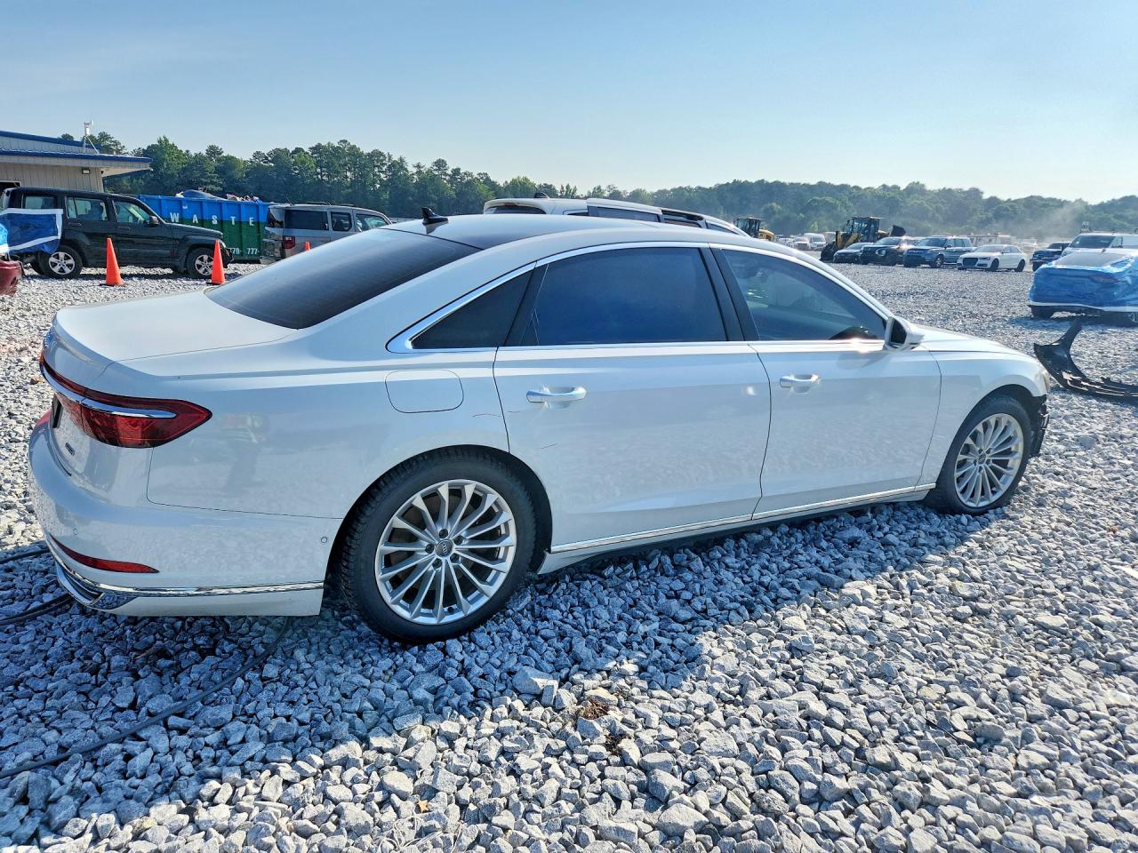 2020 AUDI A8