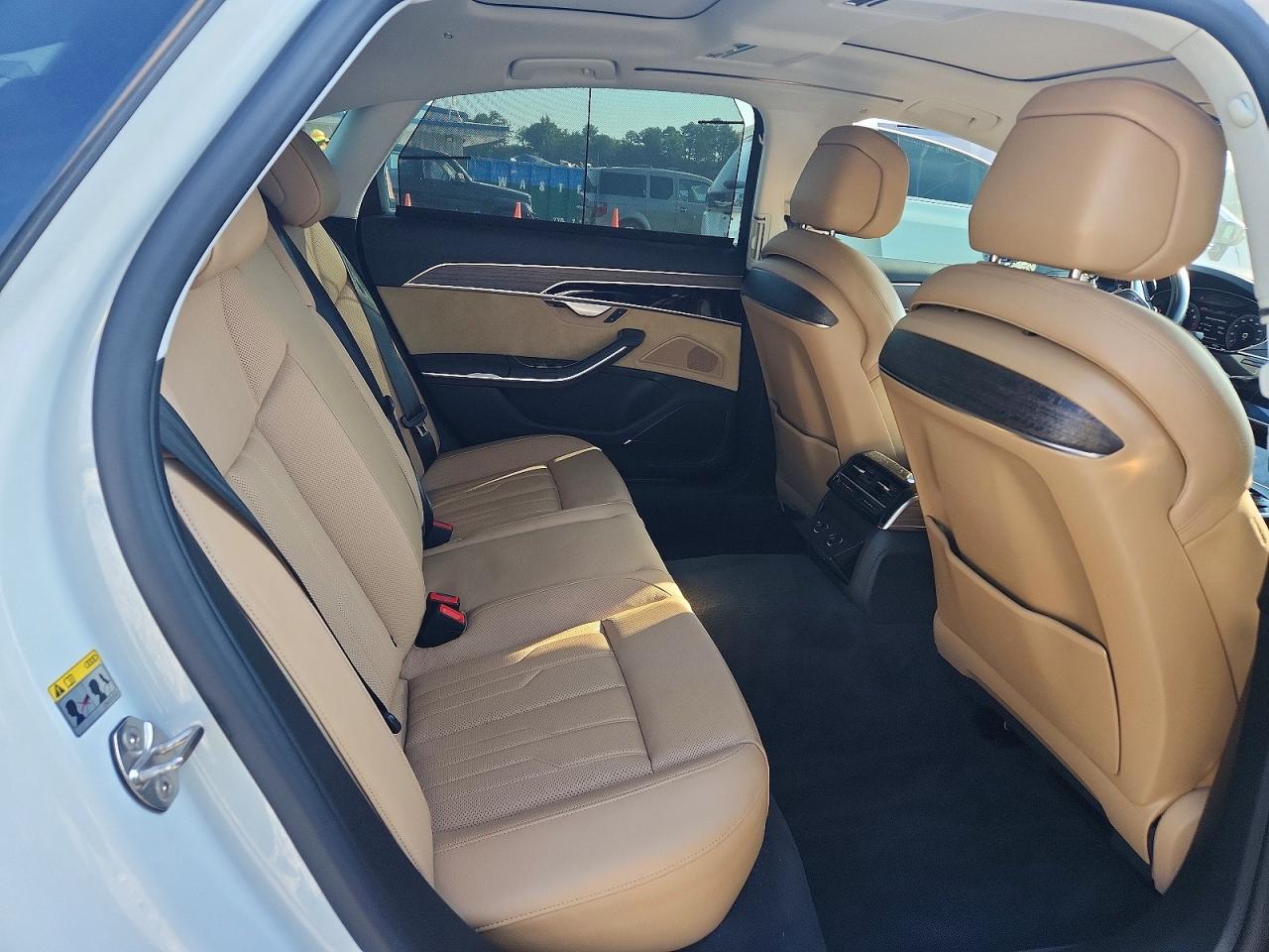 2020 AUDI A8