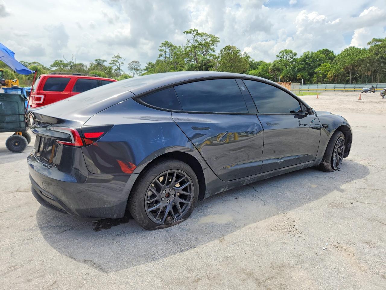 2025 TESLA MODEL 3