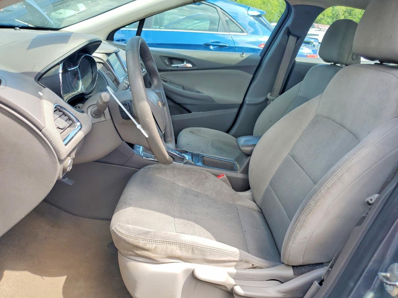 2018 CHEVROLET CRUZE